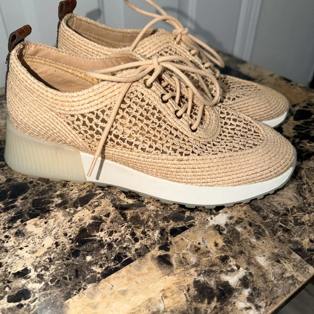 Sam Edelman Beige Woven Lace-Up Sneakers 6.5 Womens - Picture 2 of 5